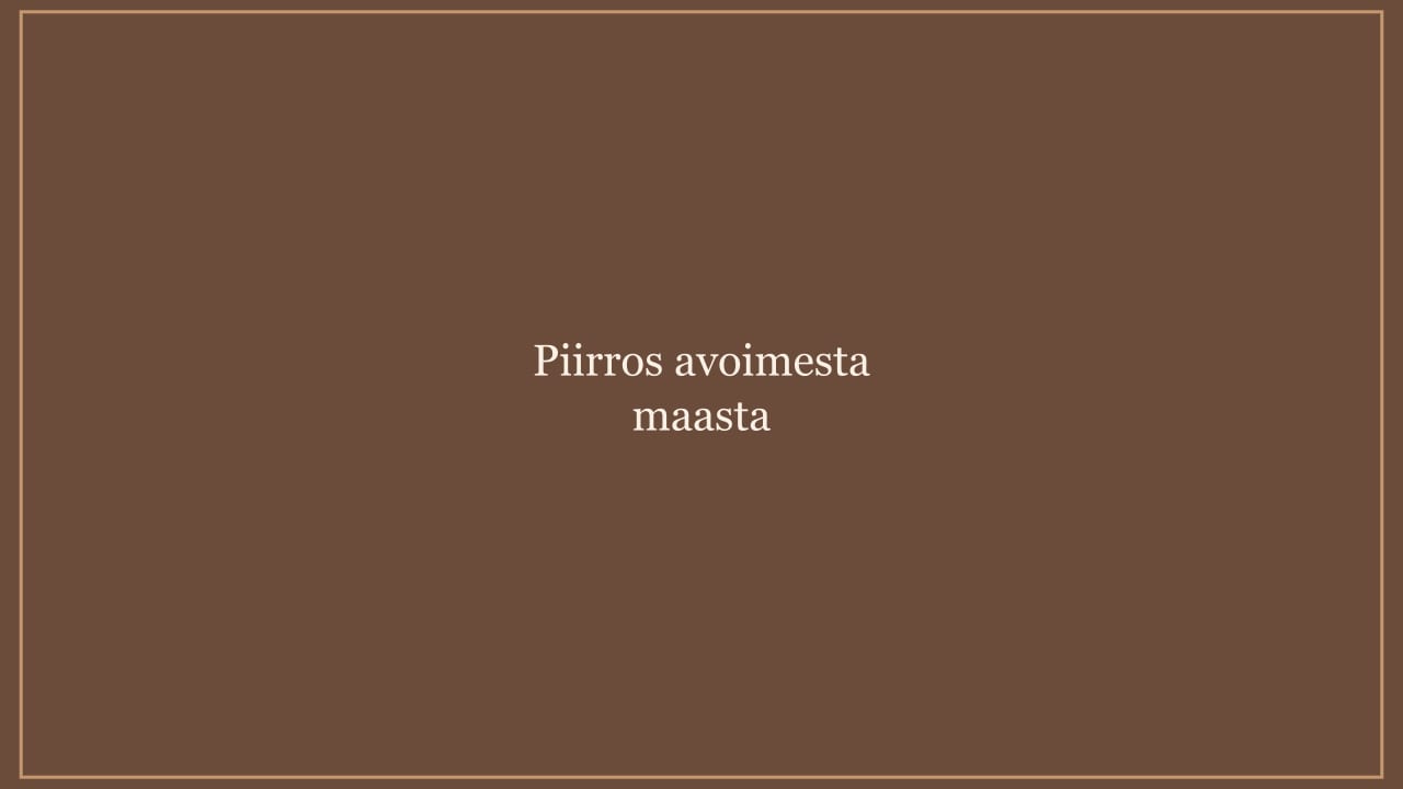 Avoin maasto ja talon muotoja luonnospiirustuksessa.